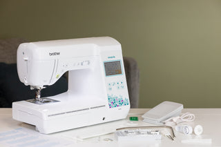 Brother Innov-is F560 Sewing Machine + Free Creative quilt kit (QKF3) worth £158.99