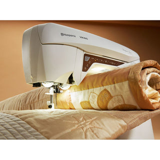 Viking Husqvarna Designer Topaz 40 Embroidery Machine